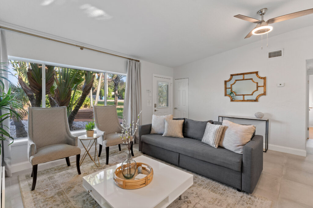 luxury boutique rental Cocoa Beach living room. Boutique Vacation Rentals